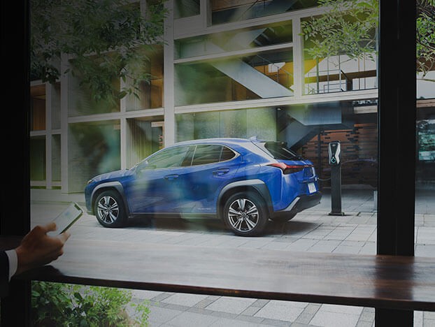 2020-all-electric-cross-promotion-signposting-ux-300e-622x468_tcm-3195-2029779