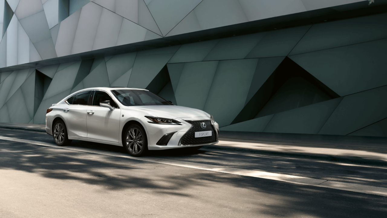 2022-lexus-es-gallery-exterior-7-1920x1080-1