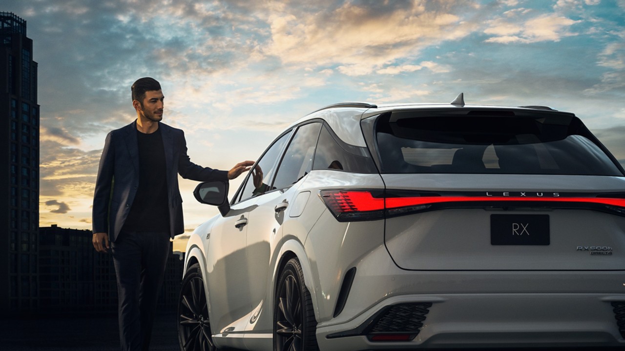 dxp-2022-lexus-rx-world-premiere-gallery-exterior-18-1920x1080