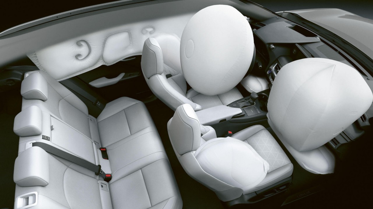 2021-lexus-ux-eight-airbags-1920x1080