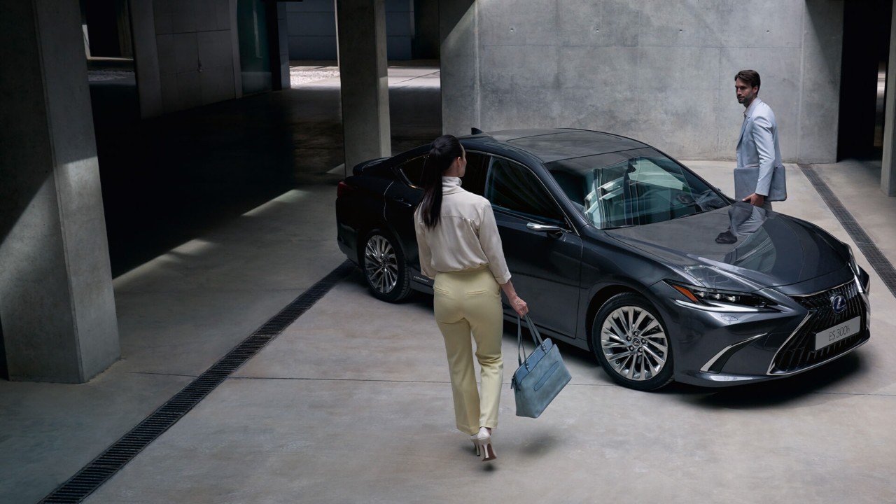 LEXUS COMMITMENT TO CUSTOMER SATISFACTION