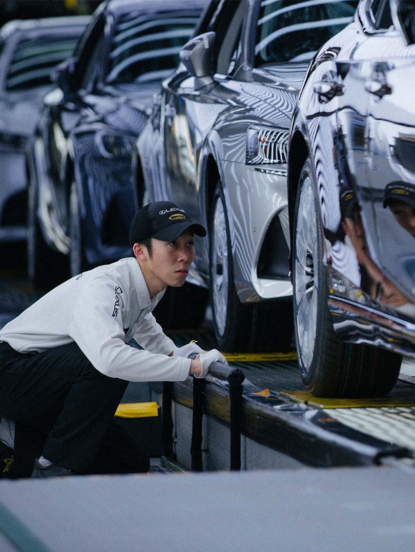 A Takumi craftsman